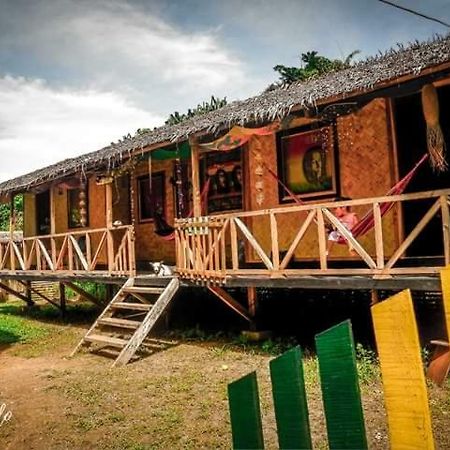 Hotel Rasta Family House El Nido Exteriér fotografie